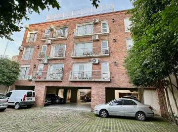 Departamento de 3 ambientes, San Isidro · 3 Amb C/cochera y Amenities. 1 C/ Estación y Av Todo a Mano.