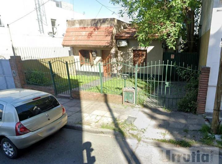 Casa · 140m² · 4 Ambientes · 1 Cochera