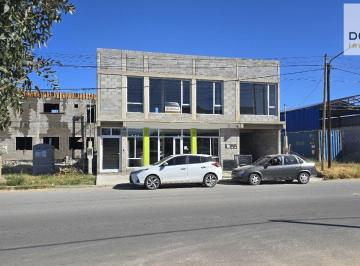Local comercial · 120m² · 3 Ambientes · Local - Plottier