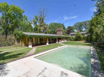 Casa · 100m² · 4 Ambientes · 1 Cochera · Casa a La Venta Barrio Los Indios