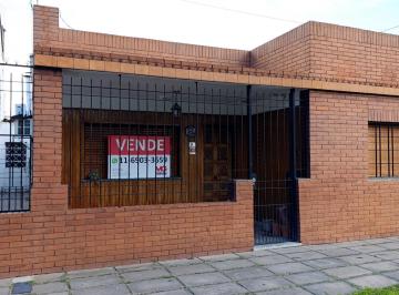 Casa · 205m² · 4 Ambientes · 1 Cochera · Casa 3 Dorm. en El Palomar