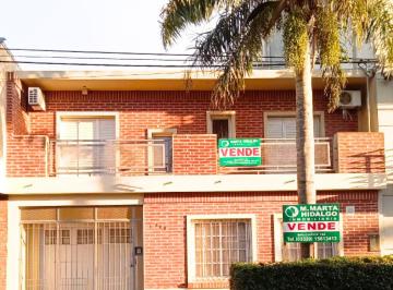 Casa de 7 ambientes, San Pedro · Hermoso Chalet – Av Sarmiento Nº 375
