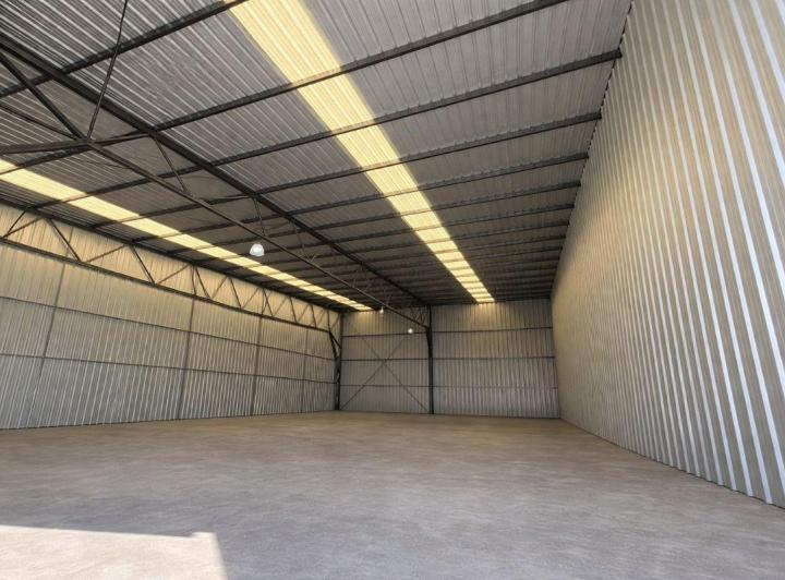 Bodega-Galpón · 335m² · 1 Ambiente · 25 Cocheras