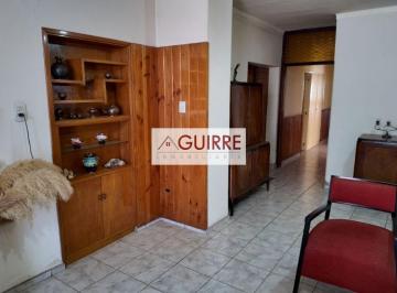 Casa de 8 ambientes, San Rafael · Casa Centrica en Venta C/ Pileta en San Rafael