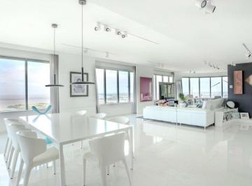 Departamento · 300ha · 4 Ambientes · 3 Cocheras · Venta Departamento de 4 Ambientes - El Faro - Puerto Madero