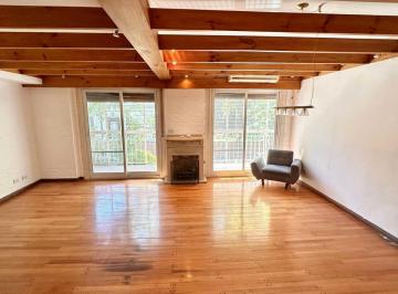 Departamento · 150ha · 5 Ambientes · 1 Cochera · 5 Amb Al Frente: Escritorio con Balcón. Dormitorio en Suite, Vestidor, Cochera en Belgrano R