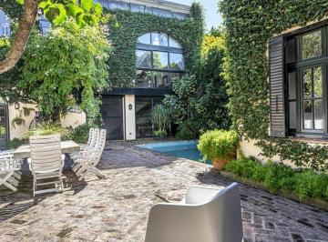 Casa · 575ha · 11 Ambientes · 2 Cocheras · Casa en Venta en Bajo Belgrano