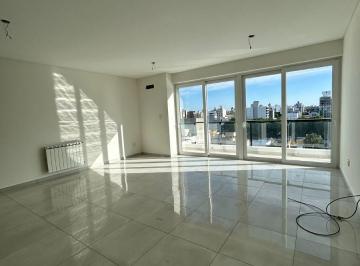 Departamento de 3 ambientes, La Plata · Departamento de 2 Dorm. con Balcon Al Frente