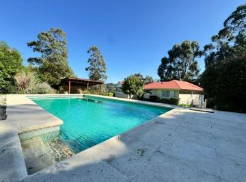 Casa de 3 ambientes, Mar del Plata · Casa en Venta con Gas Natural, Garage Doble y Piscina en Sierra de Los Padres