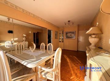 Departamento · 65m² · 3 Ambientes · Uriburu Al 0 | Congreso| Departamento 3 Ambientes Luminoso con Balcón Al Frente | Venta