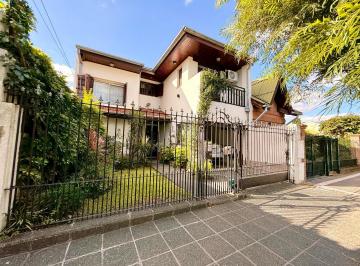 Casa · 118m² · 4 Ambientes · 1 Cochera · Casa - Lomas de Zamora