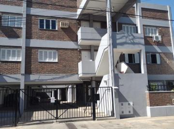 Departamento · 60m² · 3 Ambientes · 1 Cochera · Royo Inmobiliaria Alquila Dpto Dos Dorm. y Cochera Zona Hospital Cullen