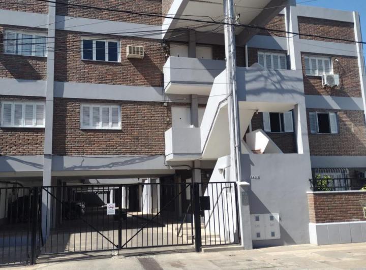 Departamento · 60m² · 3 Ambientes · 1 Cochera