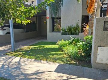 Casa de 5 ambientes, Córdoba · Oportunidad de Inversión: Dúplex de 3 Dorm. en Chacras del Norte 1