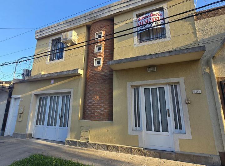 Casa · 112m² · 3 Dormitorios · 1 Cochera