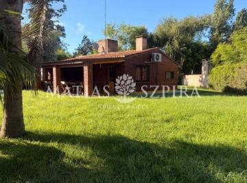Quinta vacacional · 120m² · 3 Ambientes · 2 Cocheras · Casa Quinta 3 Ambientes, Luján