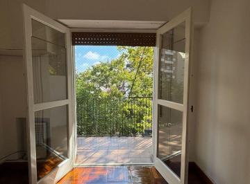Departamento de 3 ambientes, Flores · Luminoso 3 Amb Recién Pintado con Vista Abierta – Flores
