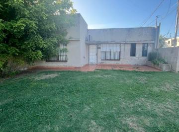 Casa de 4 ambientes, La Plata · Casa en Venta