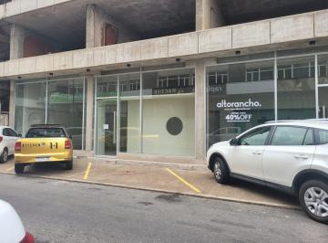 Local comercial · 108m² · Alquiler Local Comercial