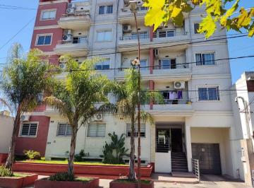 Departamento de 2 ambientes, La Matanza · Departamento 2 Ambientes Al Frente con Balcon Cochera Venta Ramos Mejia Oportunidad