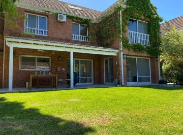 Casa · 200m² · 5 Ambientes · 3 Cocheras · Casa 5 Amb con Pileta - Barrio Talar Chico - General Pacheco - Tigre - Javier Quintana Inmobiliaria