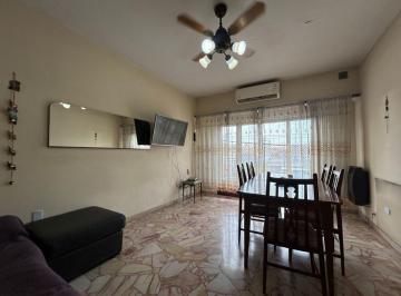 GTO-GTO-21_2 · Casa con Patio, Parrilla y Local en Lote de 300 m² Lomas del Mirador