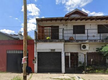Casa · 151m² · 6 Ambientes · Casa en Venta - 4 Dorm. 2 Baños - San Justo