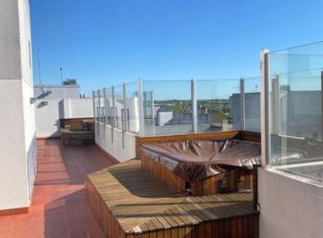 Departamento de 2 ambientes, Morón · Venta - Departamento 2 Ambientes Ubicado a Pocas Cuadras del Centro de Morón.