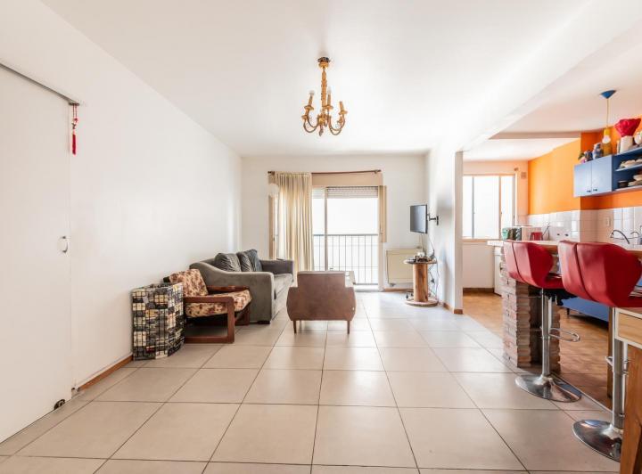 Departamento de 4 Ambientes en Núñez con Espacio Guardacoches Descubierto