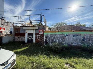 Bodega-Galpón · 150m² · Galpon en Alquiler Sobre Colectora en Moreno