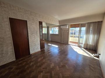 Departamento · 99m² · 3 Ambientes · 1 Cochera · Vta Hermoso 3 Amb C/dep, Cochera y Balcon Super Luminoso