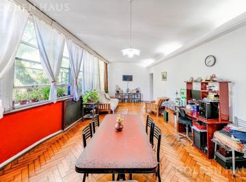 PH · 140m² · 5 Ambientes · PH en Venta de 4 Ambientes con Dependencia y Baulera en San Cristobal