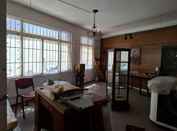 Departamento · 188m² · 6 Ambientes · Deptartamento / Oficinas en Balvanera