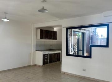 Departamento · 50m² · 3 Ambientes · Dpto 3 Amb con Balcon - Monteagudo 1576, Banfield