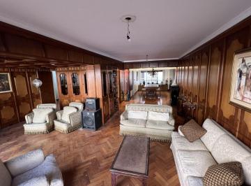 Departamento · 140m² · 4 Ambientes · 1 Cochera · Botanico Al Frente con Cochera