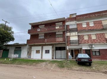 Departamento de 3 ambientes, Santa Teresita · Departamento con Balcon Al Frente