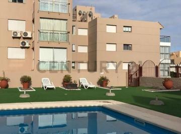 Departamento · 76m² · 1 Cochera · Apartamento 1 Dormitorio en Venta - Punta del Este