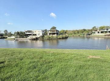 Terreno , Tigre · Ultimo Lote a La Venta con Amarra Propia en Isla Barrio Marinas H