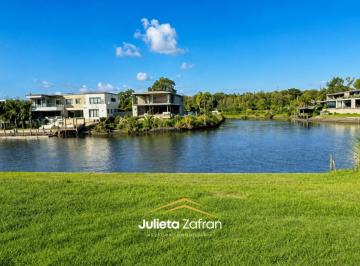 Terreno , Tigre · Ultimo Lote a La Venta con Amarra Propia en Isla Barrio Marinas H