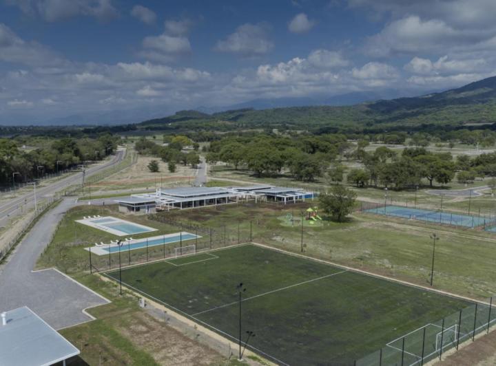 Terreno · 2125m²