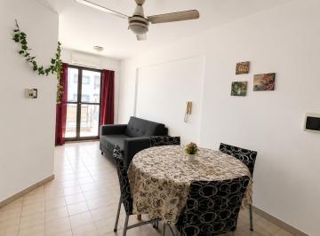 Departamento · 32m² · 2 Ambientes · Departamento Pleno Centro 1 Dorm. 7* Piso