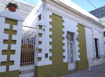 Casa · 70m² · 4 Ambientes · Se Vende 2 Casas Zona Terminal Nueva de Ómnibus
