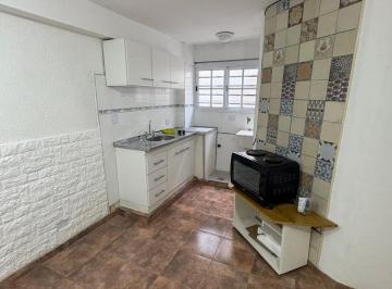 PH · 30m² · 1 Ambiente · PH en Lanús Oeste