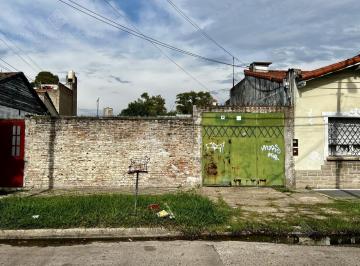 Terreno · 95m² · Terreno en Lanus Este - Vta Directa!