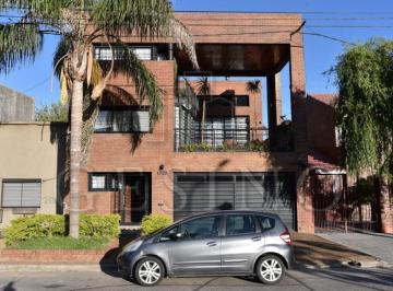 Casa · 480m² · 10 Ambientes · 2 Cocheras · Casa - La Plata