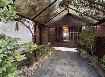 PH · 104m² · 4 Ambientes · 1 Cochera · PH en Boedo
