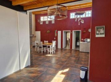 Casa de 5 ambientes, Maipú · Casa en Venta C/ Cochera en Maipú