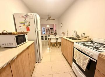 Departamento · 73m² · 4 Ambientes · 1 Cochera · Venta Departamento 3 Dorm. con Cochera y Patio Zona Rio Bv Oroño Rosario Apto Credito