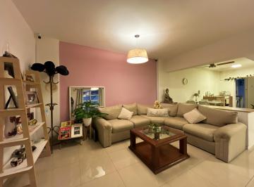 Departamento · 73m² · 4 Ambientes · 1 Cochera · Venta Departamento 3 Dorm. con Cochera y Patio Zona Rio Bv Oroño Rosario Apto Credito