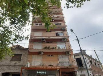 Departamento de 3 ambientes, Lanús · Departamento de 70 m² con 2 Dorm. en Venta en Valentín Alsina